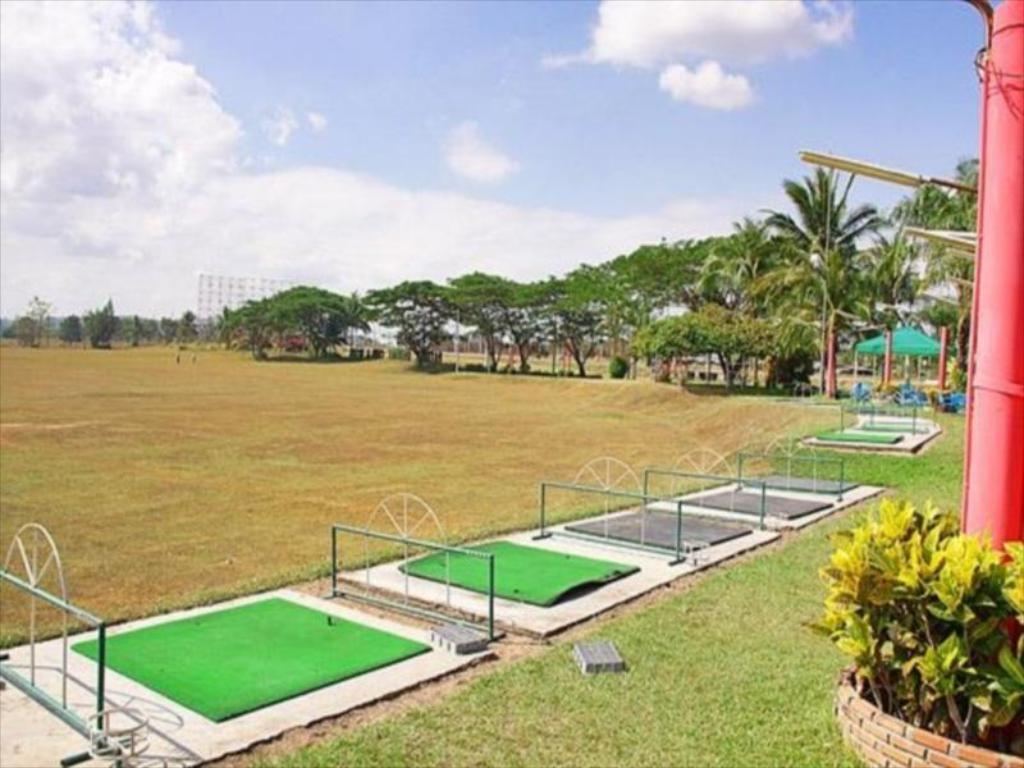 Pattaya Country Club & Resort Ban Pong  Dış mekan fotoğraf