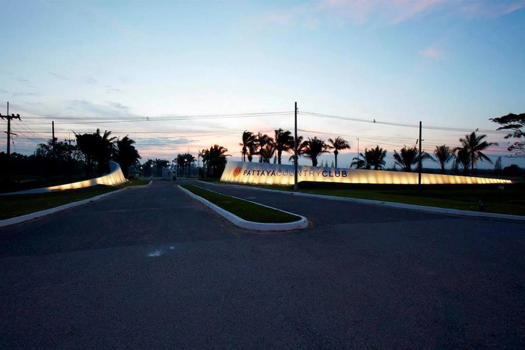 Pattaya Country Club & Resort Ban Pong  Dış mekan fotoğraf