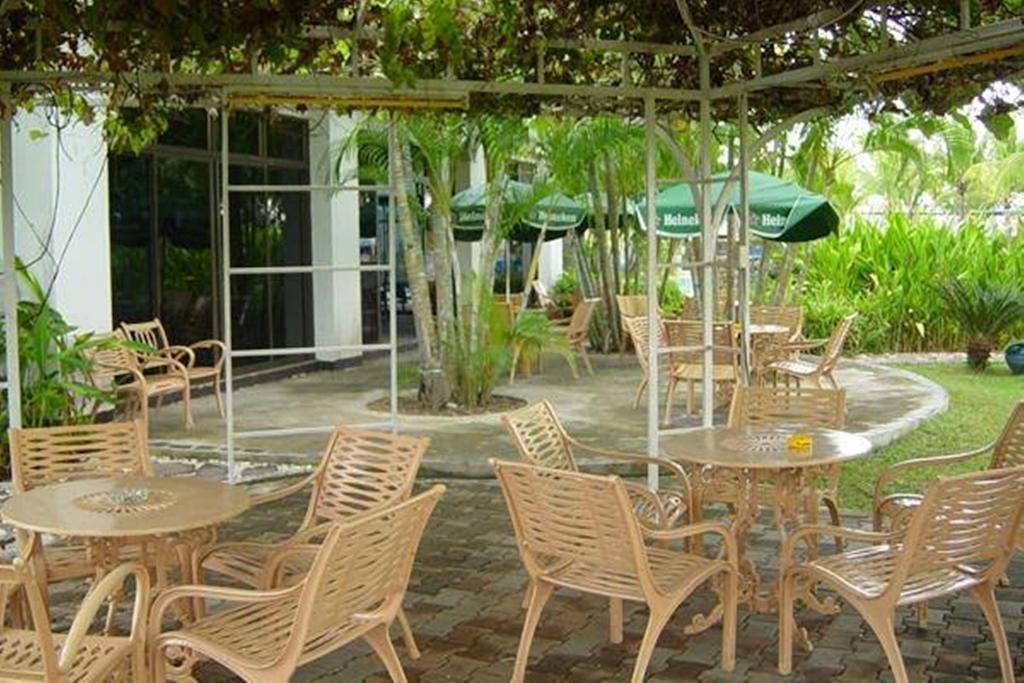 Pattaya Country Club & Resort Ban Pong  Dış mekan fotoğraf