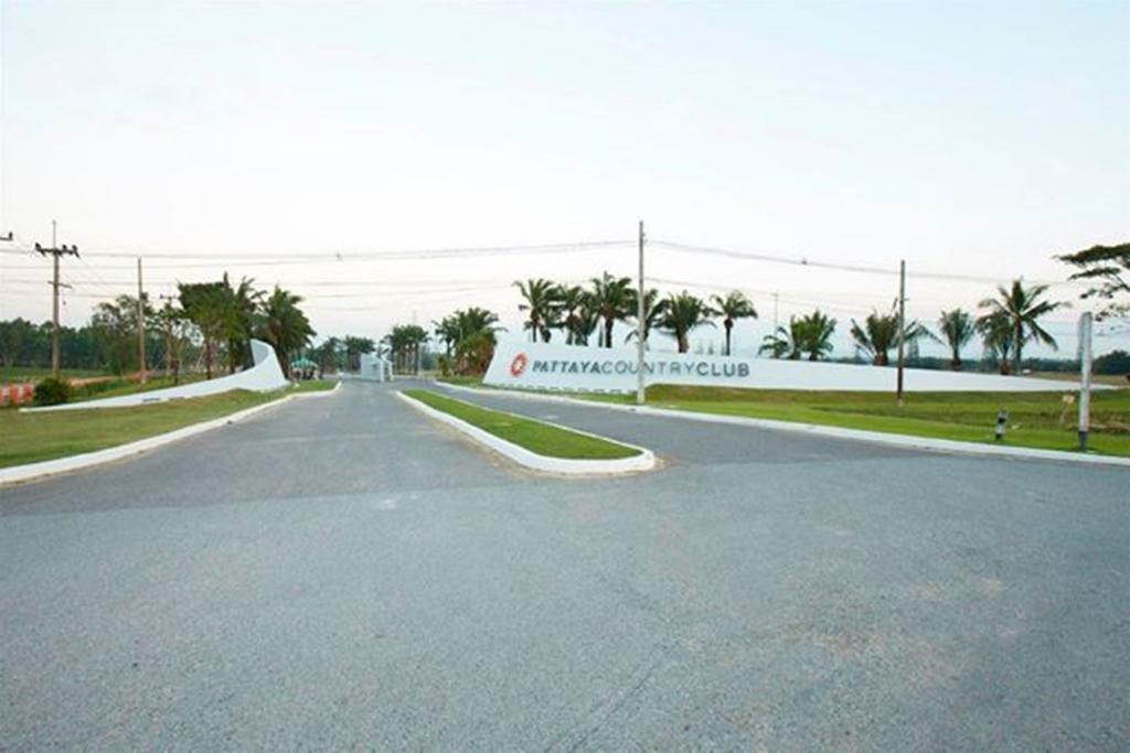 Pattaya Country Club & Resort Ban Pong  Dış mekan fotoğraf
